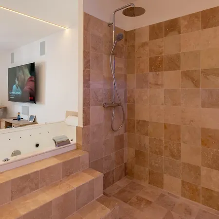 Apartamento Pyrénées Signature - Suites&spa *
