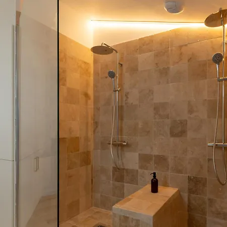Apartamento Pyrénées Signature - Suites&spa Tarbes