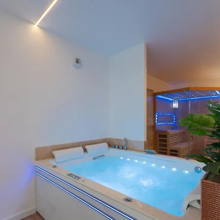 Pyrénées Signature - Suites&spa Apartamento