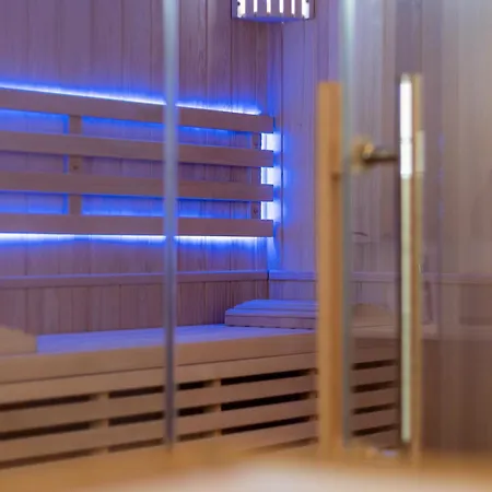 Pyrenees Signature - & شقة